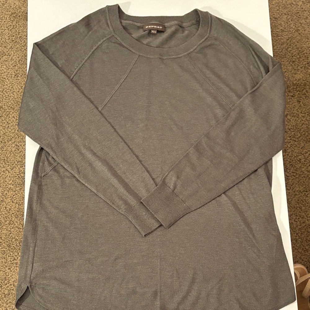 Repeat Cashmere Blend Jersey Sweater Large 42
